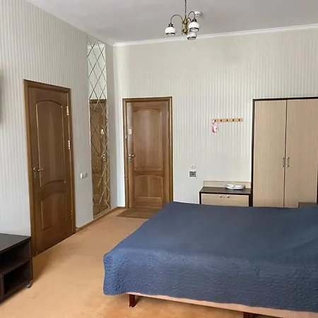 In Hotel Kamianets-Podilskyi Exterior photo
